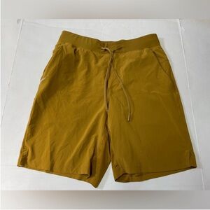 Lululemon Athletica Shorts Medium
